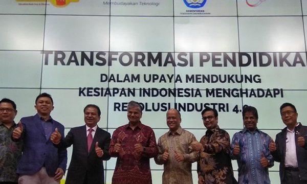 Membudayakan Teknologi Dengan Pendidikan