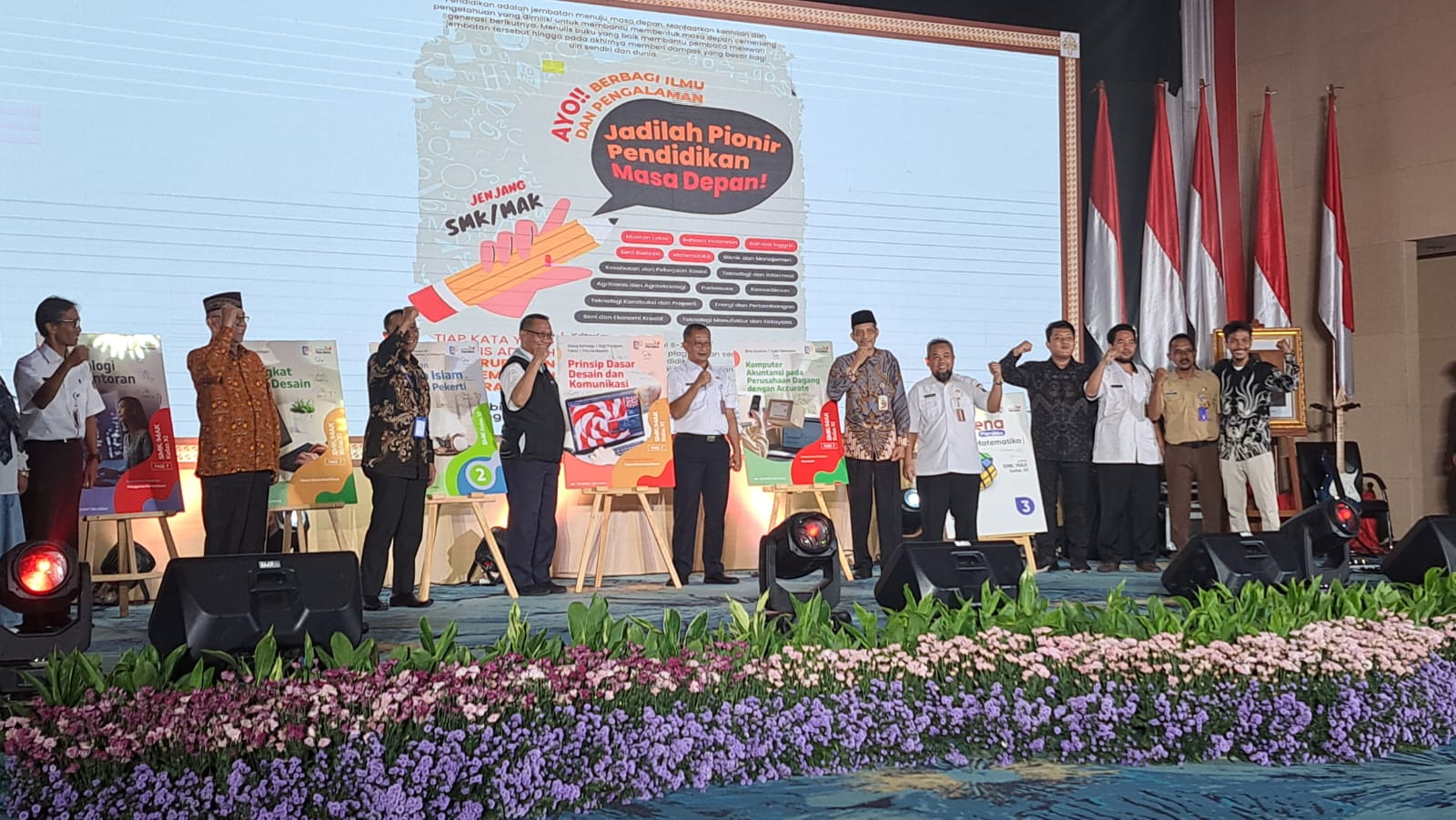 Guru-Guru SMK DKI Jakarta Terbitkan Buku Baru
